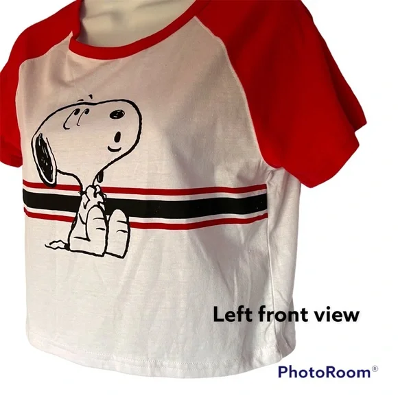 Peanuts Snoopy graphic Tee crop top White Black red Size large Jr - Picture 4 of 9